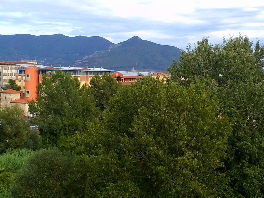 Da Debby Hotell Pisa Exteriör bild