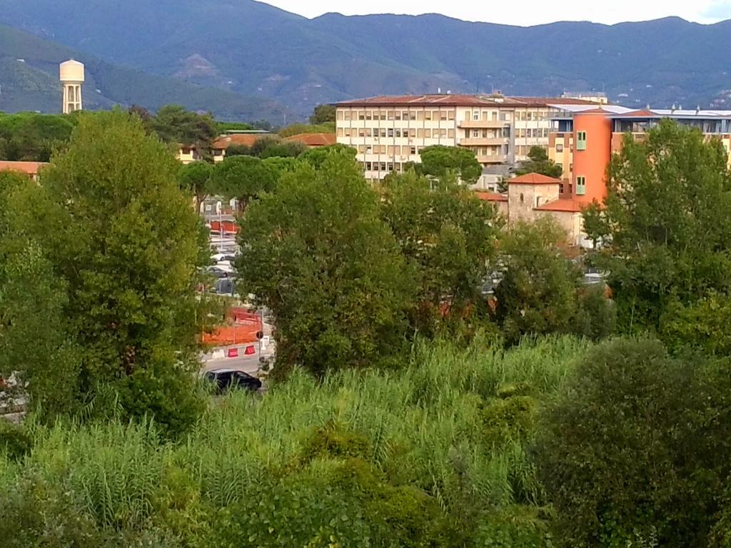 Da Debby Hotell Pisa Exteriör bild